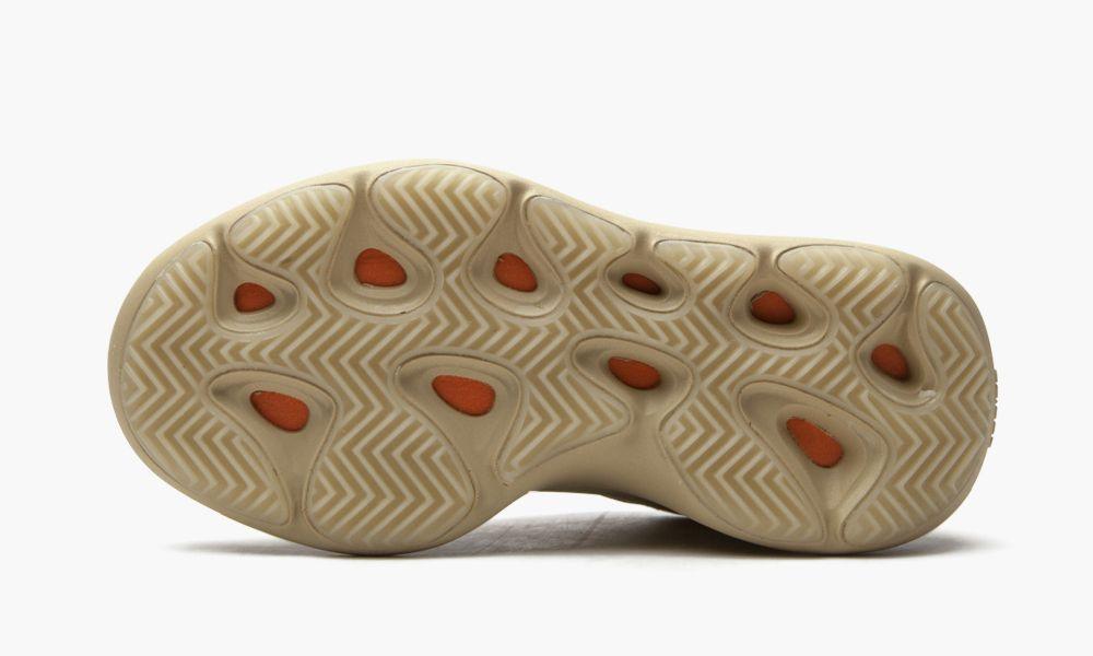 YEEZY 700 V3 "Safflower"