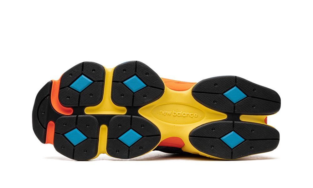 New Balance 9060 "December Sky"