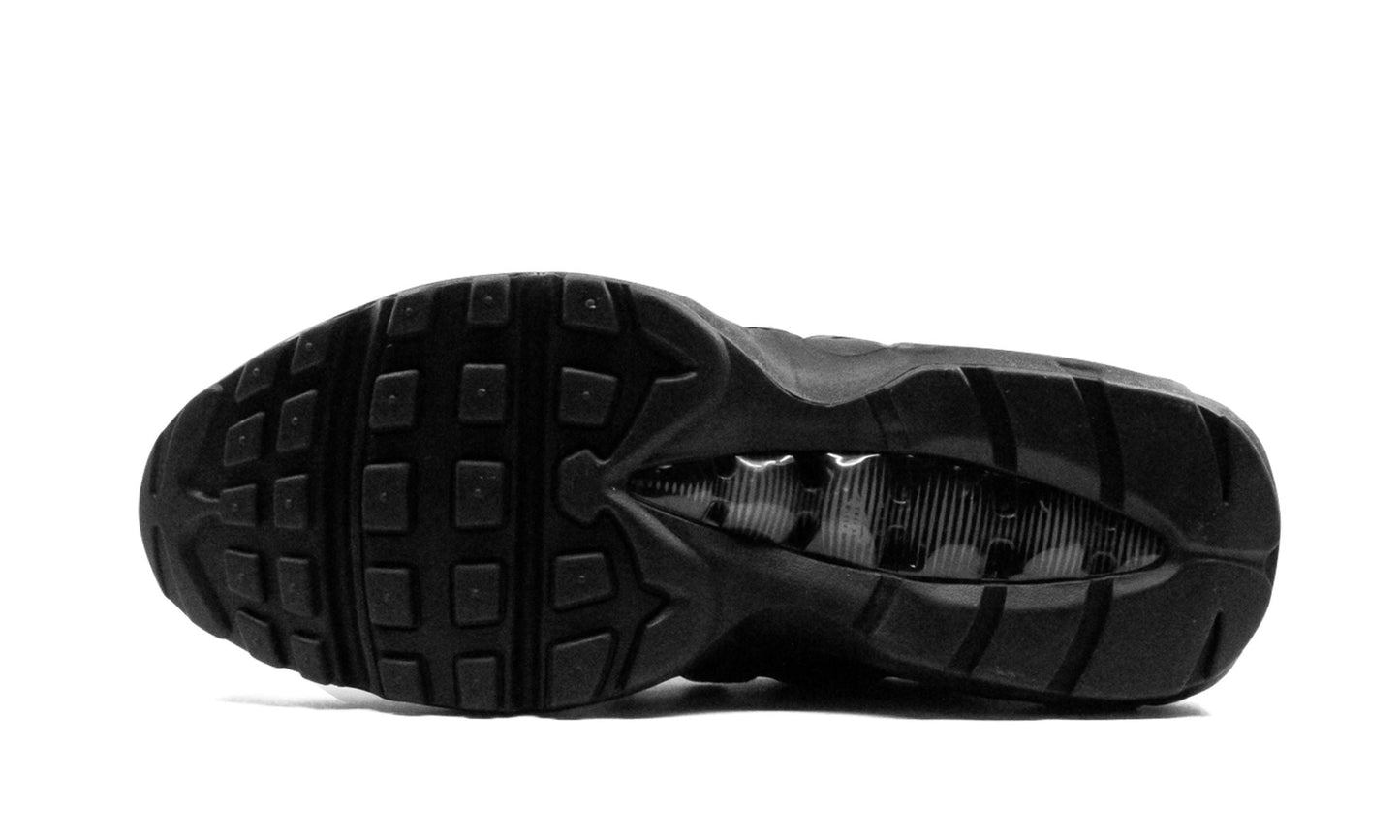 Air Max 95 Essential "Triple Black"