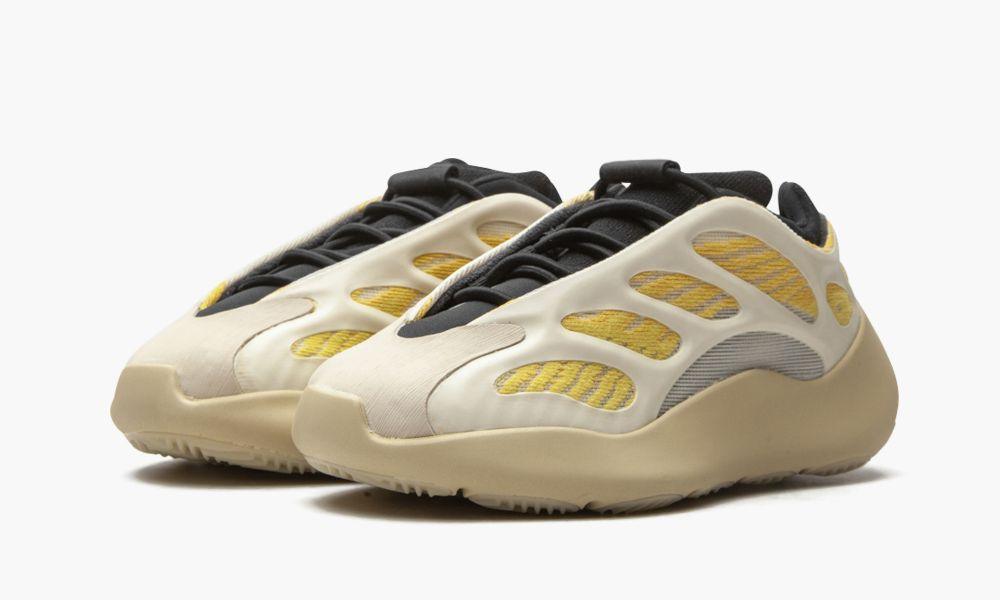 YEEZY 700 V3 "Safflower"