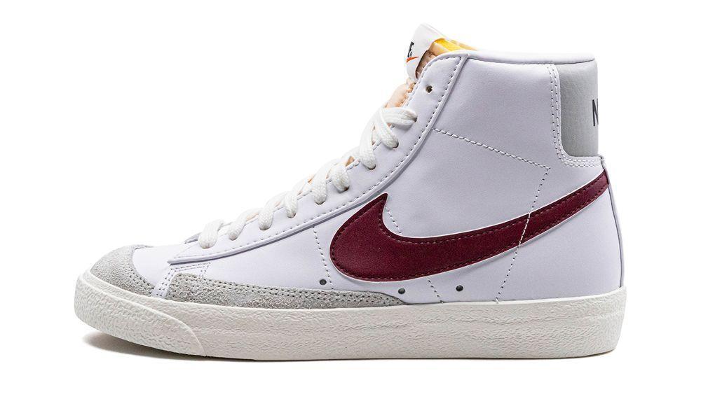 Blazer Mid '77 "Vintage Brick Red"