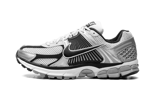 Zoom Vomero 5 "Metallic Silver Black"