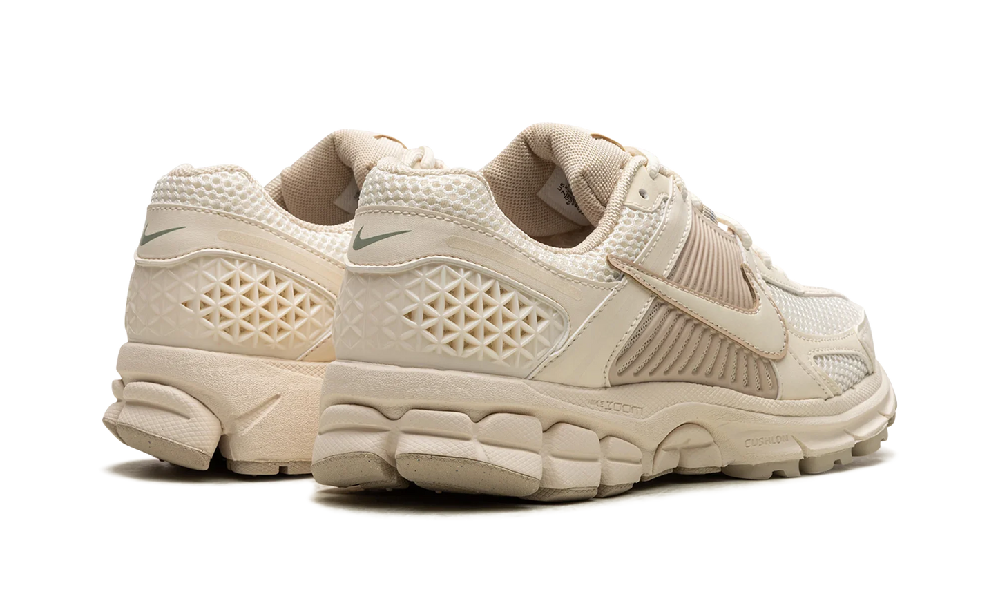 Zoom Vomero 5  "Sail"