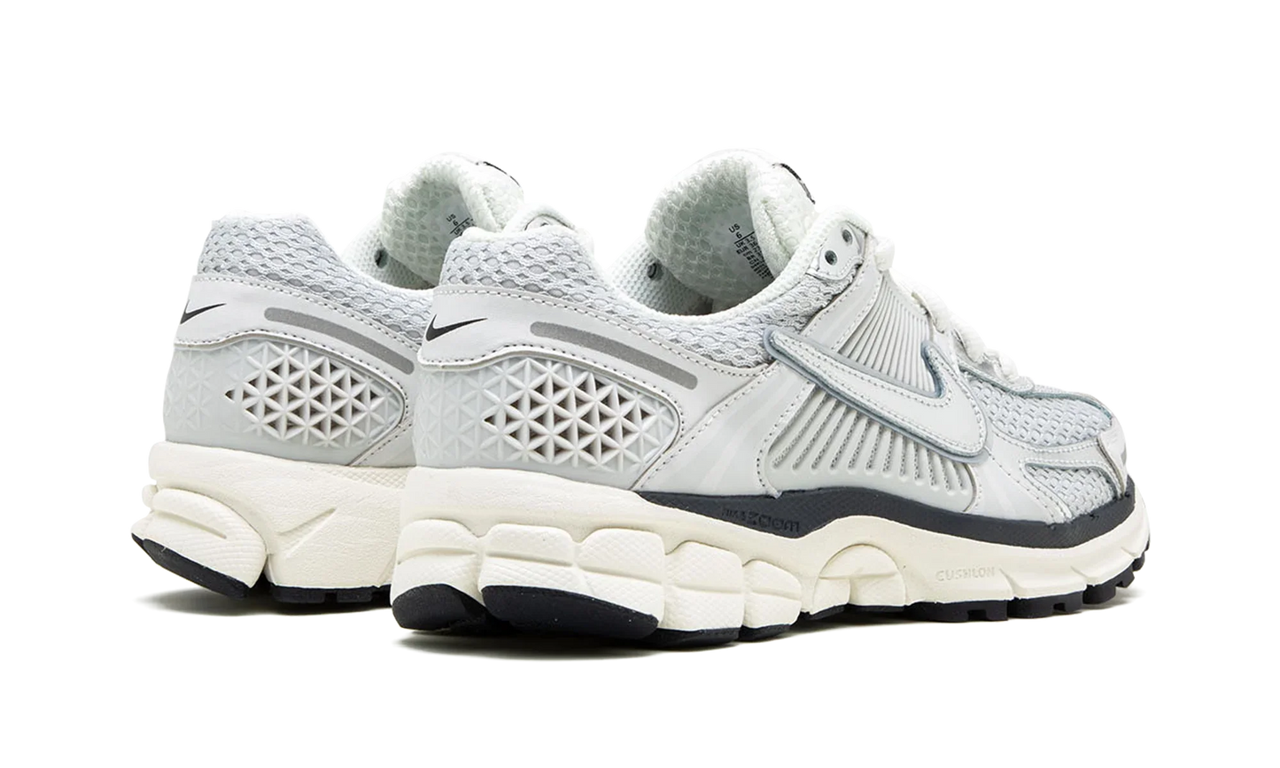 VOMERO 5   "Photon Dust"