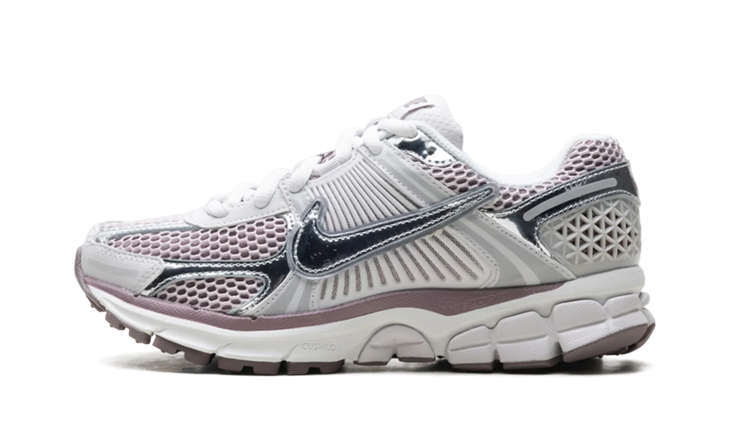 Zoom Vomero 5 WMNS "Platinum Violet"