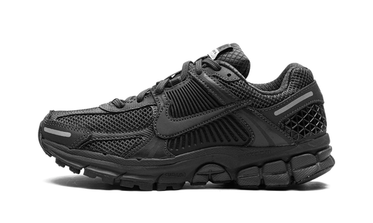 Zoom Vomero 5  "Triple Black"