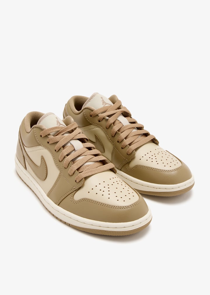 1 Low Light Brown Women's Sneakers